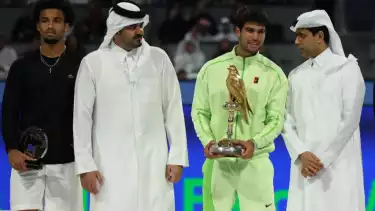 Carlos Alcaraz juarai Qatar Open 2026