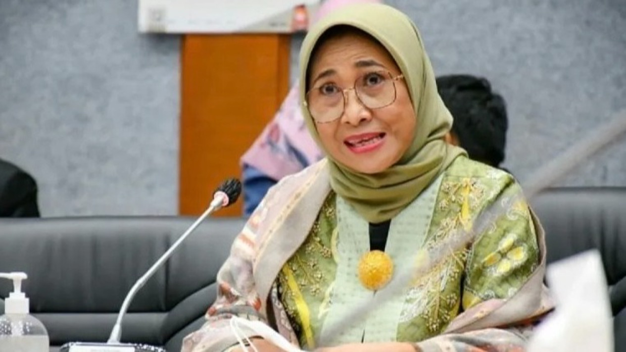 Nasib Oknum Brimob yang Diduga Aniaya Pelajar Hingga Tewas di Maluku Terancam! DPR Tuntut Proses Hukum Transparan Tanpa Kompromi
            - galeri foto