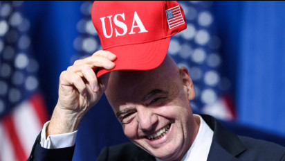 Dampingi Donald Trump, IOC Pastikan Presiden FIFA Gianni Infantino Netral dari Politik 