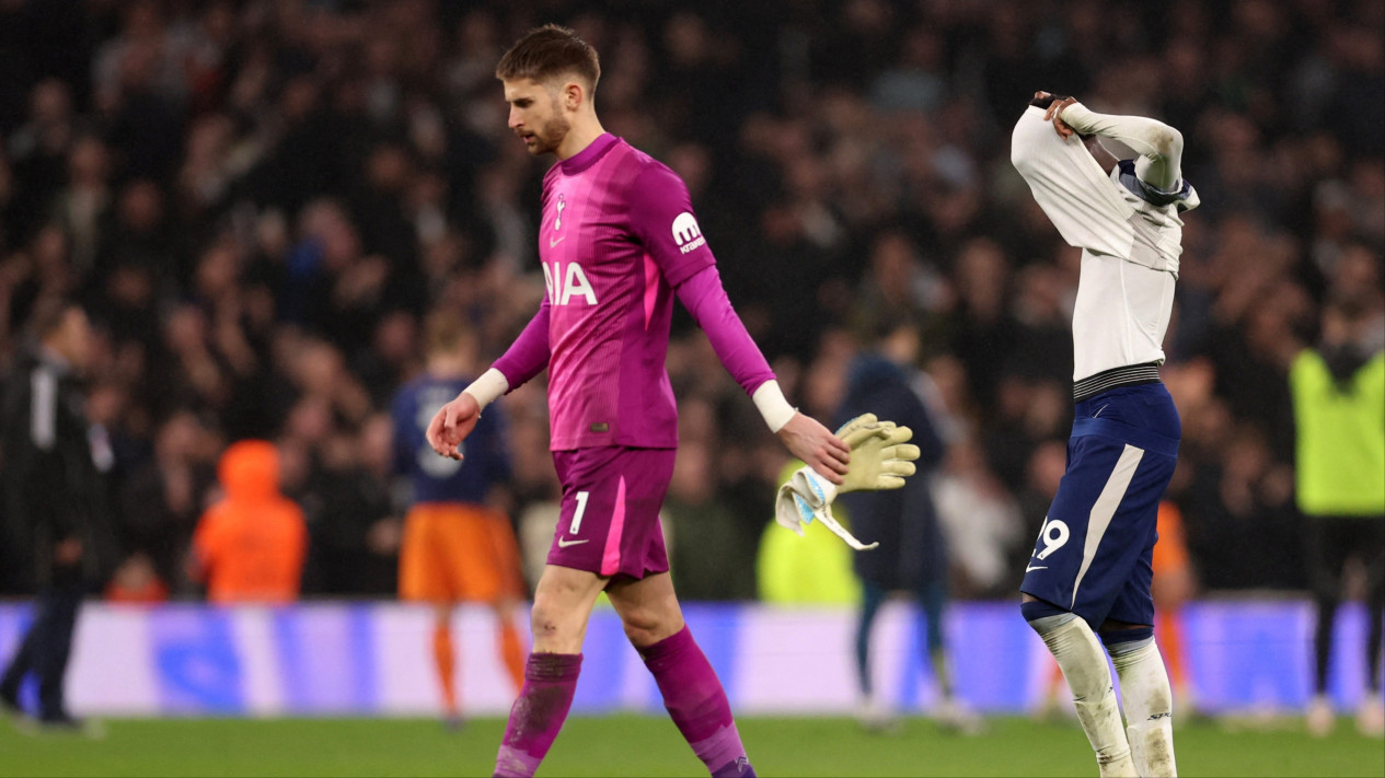 Inter Milan Waspada! Juventus Ikut Masuk Perburuan Kiper Andalan Tottenham Hotspur
            - galeri foto