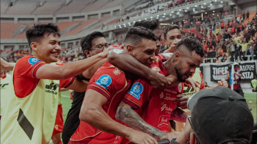 Persib Persija Full Senyum, Klasemen Super League Semakin Memanas dengan Hasil Minor Borneo FC