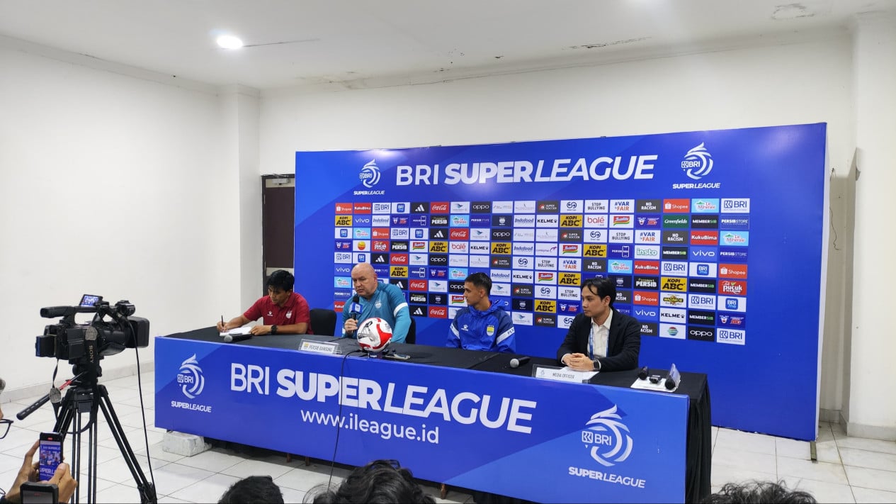 Meski Menang, Bojan Hodak Sudah Prediksi! Persita Bikin Persib Menderita
            - galeri foto