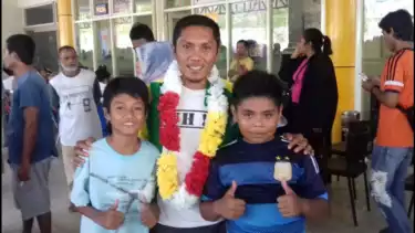 Rahmat Rivai saat melatih tim PON Maluku Utara