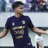 Kronologi Hokky Caraka Dipilih Jadi Kiper Dadakan saat Persita Tangerang Lawan Persib Bandung di Super League