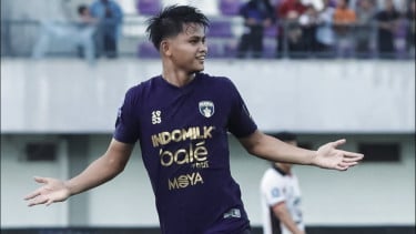 Kronologi Hokky Caraka Dipilih Jadi Kiper Dadakan saat Persita Tangerang Lawan Persib Bandung di Super League