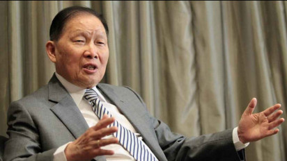 Dari Anak Pedagang Batik ke Raja Finansial: Jejak Panjang, Kekayaan, dan Kontroversi Mochtar Riady