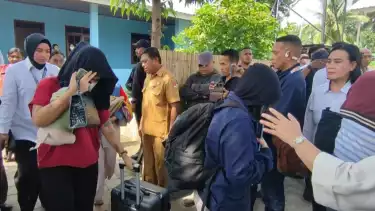 Carter Pesawat, KDM Terbang ke NTT jemput 12 warga Jabar yang Dipaksa Jadi Pemandu Karaoke