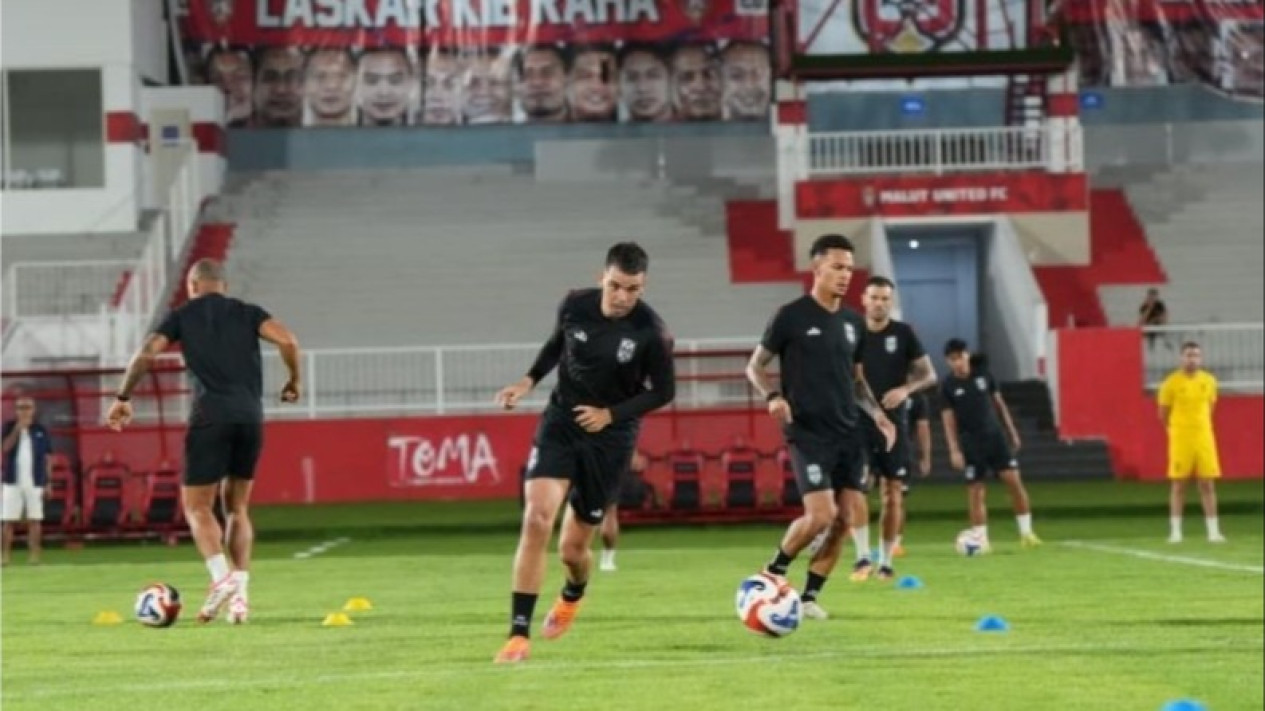 Laga Panas di Ternate! Malut United Siap Putus Kutukan Lawan Persija Jakarta
            - galeri foto