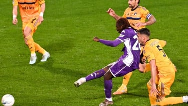 Moise Kean Menggila! Fiorentina Keluar dari Zona Degradasi Usai Bungkam Pisa