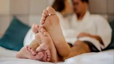 Bagaimana Hukum Suami dan Istri Puasa Ramadhan tapi belum Mandi Junub? Begini Jawaban Ustaz Khalid Basalamah