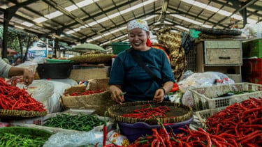 Harga Pangan Jakarta Bergejolak: Cabai Tembus Rp73 Ribu, Minyak Curah Melonjak Tajam!