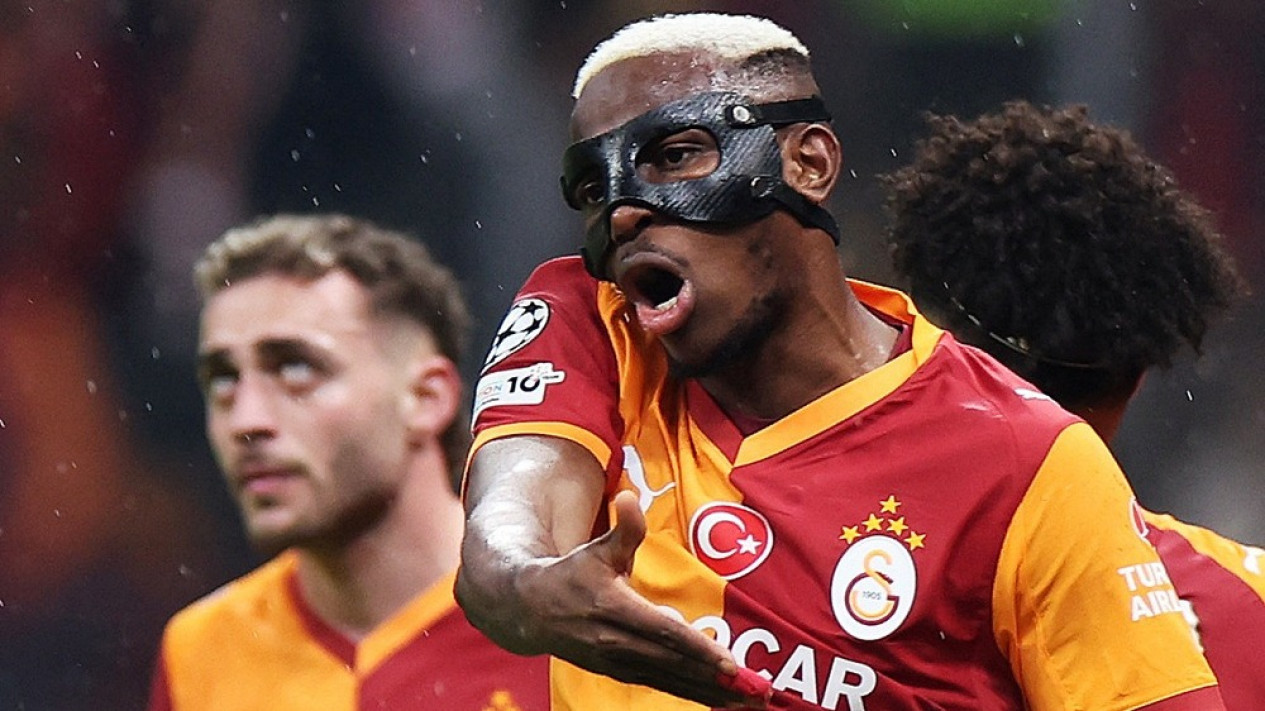 Victor Osimhen Goda Juventus Jelang Duel di Liga Champions, Berharap Direkrut di Bursa Transfer Musim Panas?
            - galeri foto