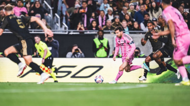 Lionel Messi Kenang Tahun Pertama di Barcelona, Pep Guardiola Sampai Lakukan Ini