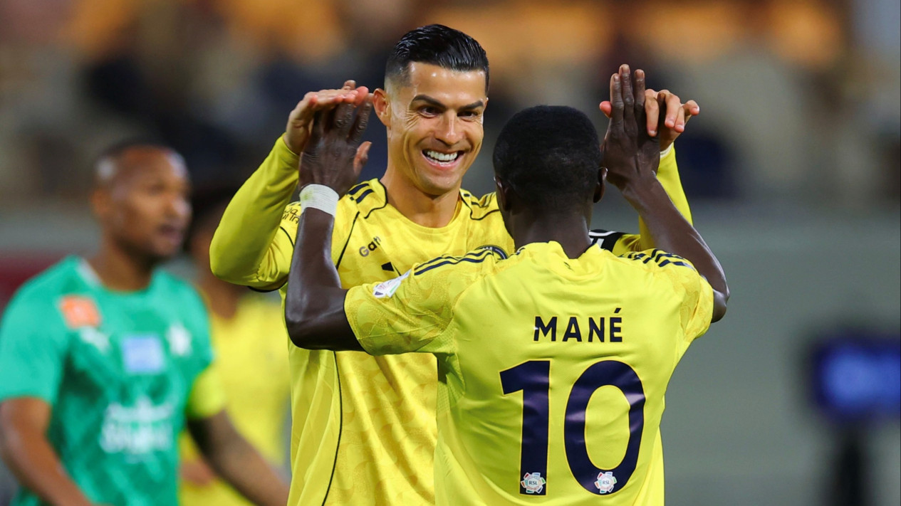 Berapa Gol Ronaldo Sekarang? CR7 Kian Dekat dengan Rekor 1.000 Gol usai Laga Kontra Al Najma
            - galeri foto