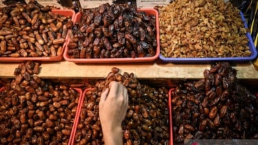 Banyak Dikeluhkan Kurma Mengandung Sirop Glukosa Tanpa Label, DPR Desak BPOM Turun Tangan