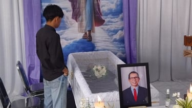 John Tobing, Perginya Pencipta Lagu Rakyat Darah Juang