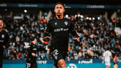 Lolos Syarat FIFA, Bintang Gacor Almeria Berdarah Maluku Siap Jadi Suksesor Kevin Diks di Timnas Indonesia