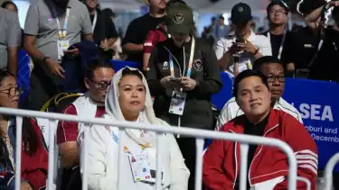 Ketua Umum FPTI, Yenny Wahid bersama Menpora, Erick Thohir