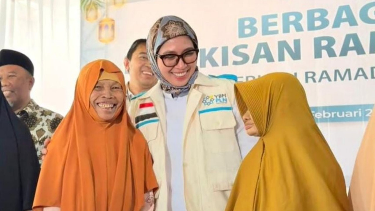 YBM PLN Salurkan 45 Ribu Paket Ramadan untuk Masyarakat, Libatkan Kampus dan Komunitas
            - galeri foto