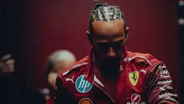 Pembalap Ferrari, Lewis Hamilton