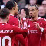 5 Gol Tanpa Ampun! Liverpool Samai Poin Manchester United, West Ham Terancam Degradasi