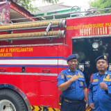 Ketika Menolong Jadi Ibadah Paling Tulus, Puasa Tak Jadi Hambatan Petugas Damkar Jakarta Kerja Tanpa Batas Waktu