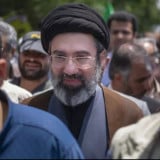 Profil Mojtaba Khamenei, Pewaris Bayangan Teheran: Anak Sang Pemimpin yang Menggenggam Kekuasaan Tanpa Jabatan