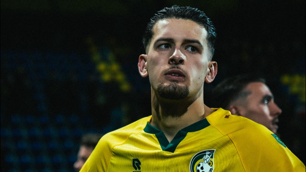 2 Pemain Timnas Indonesia Telan Pil Pahit di Eredivisie
            - galeri foto