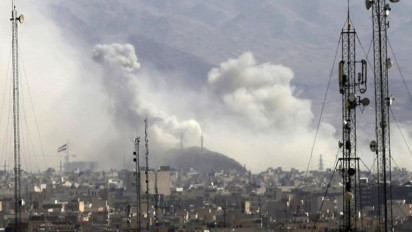 Ratusan Ribu Warga Iran Turun ke Jalan, Demo Kutuk Keras Serangan AS dan Israel Atas Kematian Khamenei