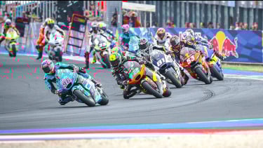 Hasil Moto2 Thailand 2026: Mario Aji Crash, Manuel Gonzales Finis Terdepan di Sirkuit Buriram