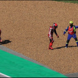 Ban Belakang Hancur, Ini Kronologi Marc Marquez Gagal Finis di MotoGP Thailand 2026