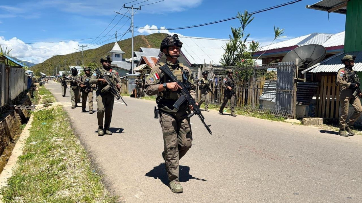 Operasi Damai Cartenz Intensifkan Patroli Dialogis, Hadirkan Rasa Aman dan Bangun Kepercayaan Masyarakat
            - galeri foto