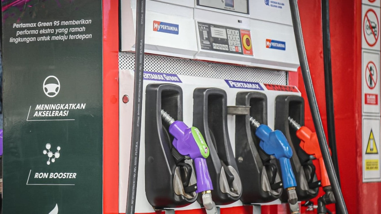 Harga BBM Terbaru Pertamina, Shell, dan Vivo yang Resmi Naik Mulai 1 Maret 2026
            - galeri foto