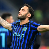 Kabar Buruk Beruntun Terjang Inter Milan! Usai Kalah di Laga Derbi, Kini Harus Kehilangan Ruh Permainan Selama 2 Pekan