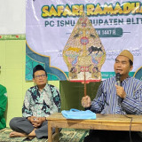 Cara Unik Berdakwah, Kiai di Blitar Sampaikan Tausiyah Ramadhan Lewat Wayang Kulit
