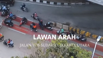 Viral Antrean Pengendara Motor Bertumpuk Lawan Arah di Cakung, Polisi Ungkap Faktanya