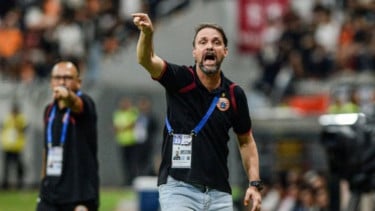 Mauricio Souza Bela Pelatih Borneo soal Larangan Latihan di JIS, Sinyal Panas Jelang Duel Penentu Puncak!