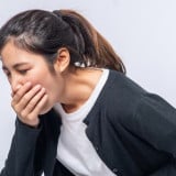 Muntah saat Puasa Ramadhan, Apakah Batal? Begini Jawaban Ahli Agama