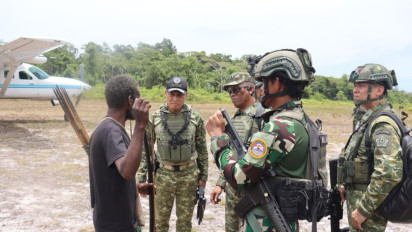 Tinjau 11 Bandara Perintis Papua, Kaskogabwilhan III Pastikan Aman dari Gangguan KKB