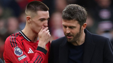 Kabar Buruk untuk Manchester United, Michael Carrick Tak Bisa Berbuat Banyak soal Beberapa Pemain Bintangnya