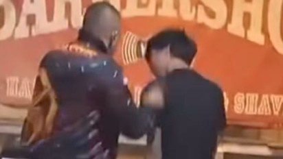 Viral Pengemudi Taksi Online Cekcok dengan Oknum TNI Akibat Senggolan di Tangerang Selatan, Kadispenad: Sudah Diamankan