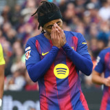 Sudah Jatuh Tertimpa Tangga! Barcelona Dihantam Badai Cedera, Dua Bek Andalan Tumbang Usai Lawan Atletico Madrid