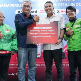 Kabar Baik Buat Ojol, Pertamina Patra Niaga Gandeng MyTelkomsel Hadirkan Paket Data dengan Benefit E-Voucher BBM