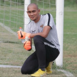 Dulu jadi Idola, Eks Kiper Andalan Timnas ini sekarang Fokus Membangun Generasi sampai Bangun Sekolah