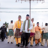 Bupati Ketapang Alexander Wilyo Hadiri Buka Puasa Bersama di Keraton Kerajaan Matan Tanjungpura, Disambut Dentuman Meriam Pusaka Padam Pelita