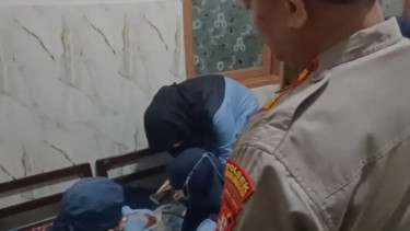 Tak Mampu Merawat, Bocah 12 Tahun di Pejaten Titipkan Adiknya yang Masih Berusia 2 Hari ke Warga, Tinggalkan Sepucuk Surat dan Perlengkapan Bayi