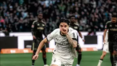 Kevin Diks Bersinar di Bundesliga, Jalan Pemain Timnas Indonesia ke Jerman Mulai Terbuka?