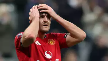 Dari Kartu Merah ke Sanksi Tambahan! Nasib Maguire di Ujung Tanduk Bersama Manchester United