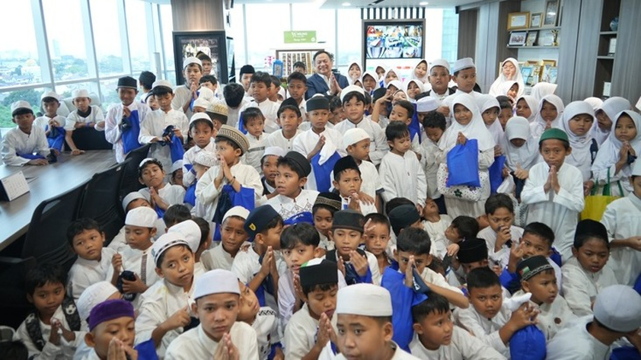 Belajar Bekerja, Belajar Berbagi: Ramadhan PNM Ajak Anak Yatim dan Dhuafa Roleplay Jadi Pemberdaya UMKM
            - galeri foto