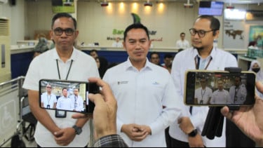 Sidak Mitra Bayar Di Makassar, Komisaris Taspen Pastikan Layanan THR di Sejumlah Daerah Aman dan Lancar